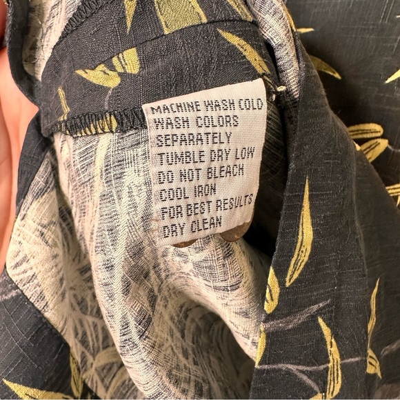 Tommy Bahama Hawaiian Shirt Men's XXL Black Green Floral Bamboo Print Silk Camp - Picture 6 of 11